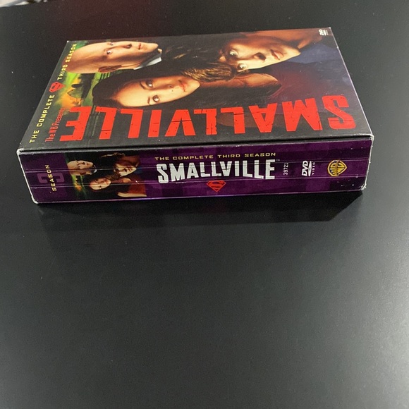 Smallville - The Complete Third Season - Picture 3 of 13